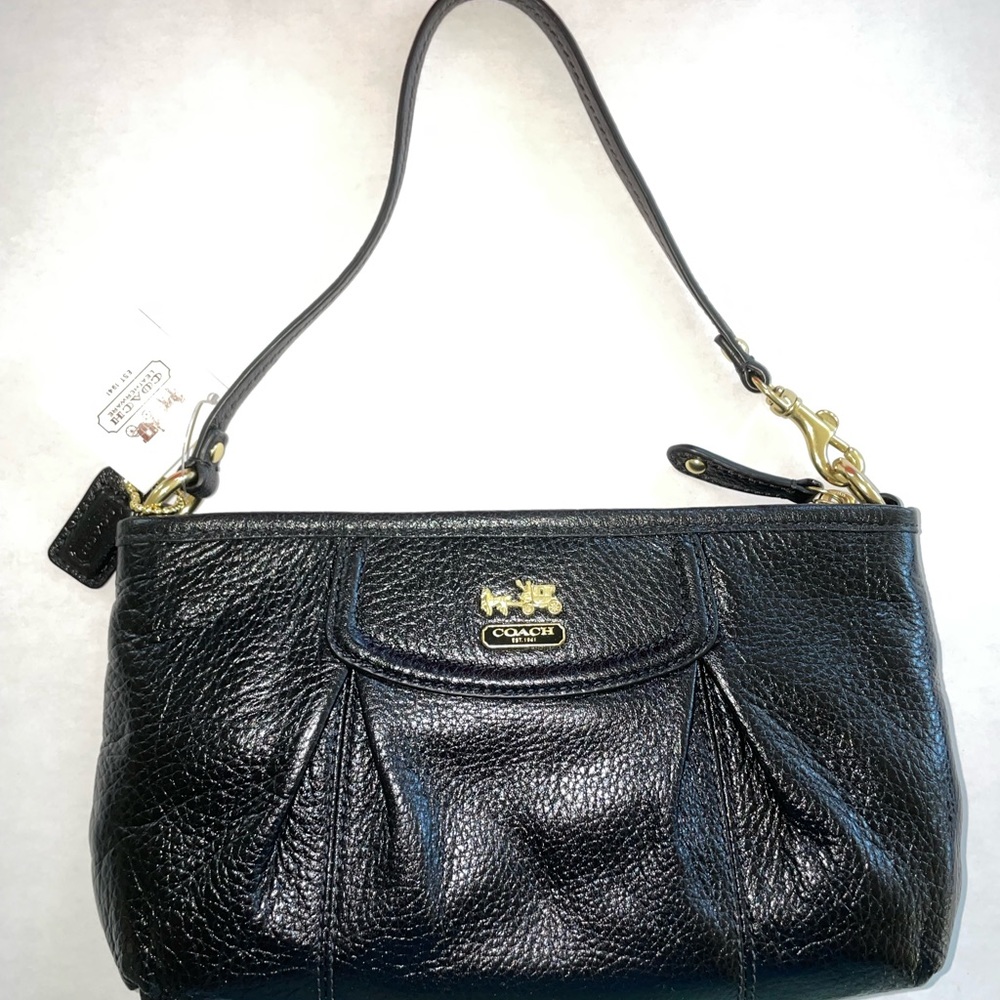 NWT COACH Leather Wristlet Bag Madison New with tags and box Gift Worthy - Picture 5 of 9